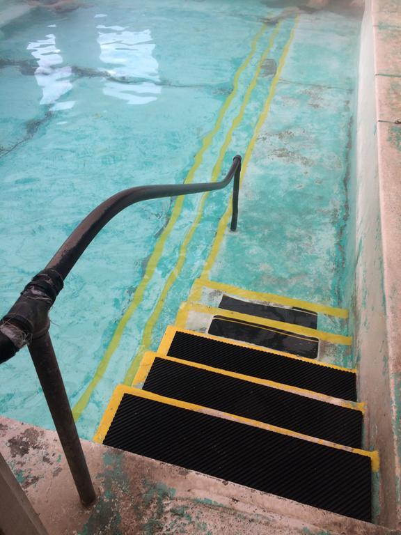 Lolo Hot Springs Ξενοδοχείο Εξωτερικό φωτογραφία